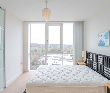 2 bed Flat for rent - Photo 6