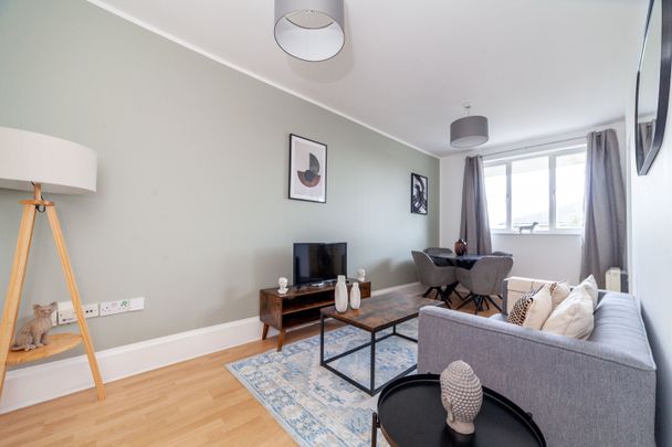 1 Bed Flat, Festival Court, E8 - Photo 1