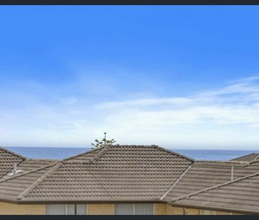 2 Bedroom unit in the heart of The Entrance - Photo 1