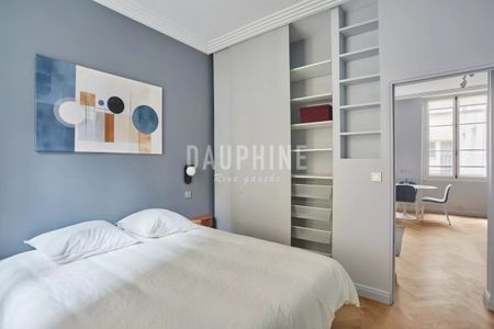 Appartement à louer à Paris 6Ème - Photo 2