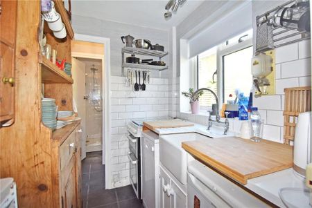 2 bedroom cottage to rent - Photo 4