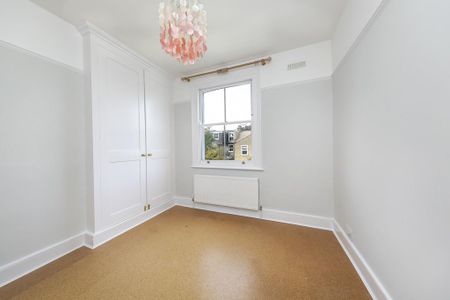 5 bedroom terraced house to rent - Photo 5