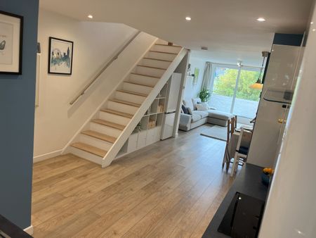 3 Bed Maisonette, Sunbury Lane Battersea, SW11 - Photo 4