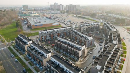 For Lease - 30 LIBEN Way Unit# 5, Toronto, Ontario - Photo 3