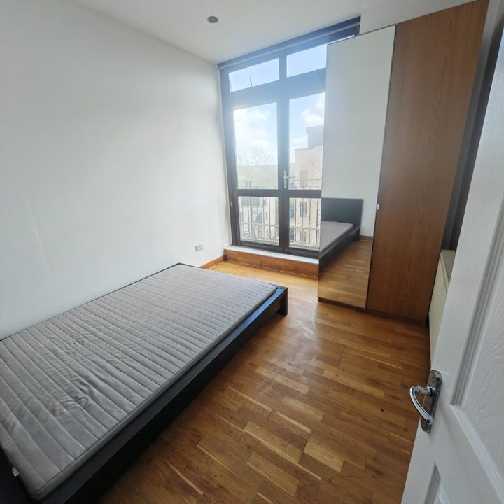 3 Bed Flat, Harrow, HA1 - Photo 1