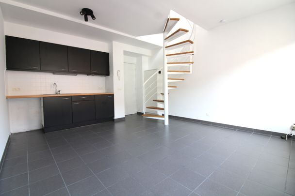 Studio met aparte slaapkamer en terras gelegen te Opwijk – ref.: 4455 - Photo 1