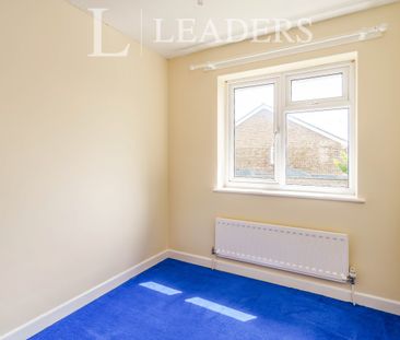 3 bedroom house to rent Gainsborough Drive, Selsey, Chichester, PO20 - Photo 4