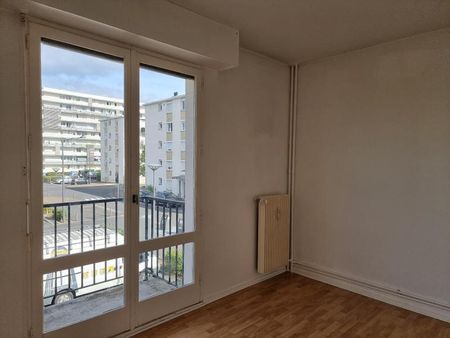 Location Appartement 3 pièces 60m² JOUE LES TOURS 37300 - Photo 2