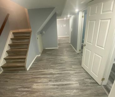 For Lease - 18 Killarney Court Unit# Basement, Brampton, Ontario - Photo 3