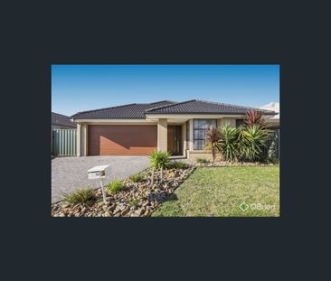 9 Bailey Place, Pakenham, Vic 3810 - Photo 1