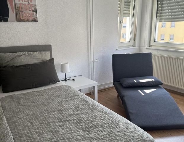 Möbliertes Zimmer in 2er WG für Erstsemester - Foto 1
