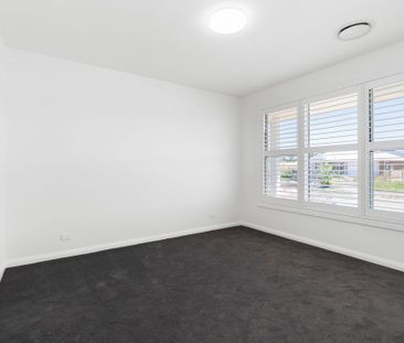 Modern Elegance in Ashbourne Estate - Photo 4