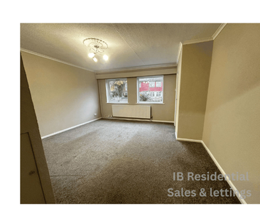 Naseby Close, Peterborough, PE3 - Photo 4