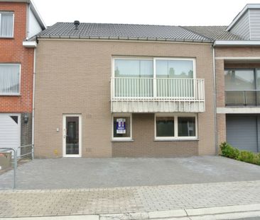 Appartement te huur in Beernem voor € 800 met 2 slaapkamers - foto 2