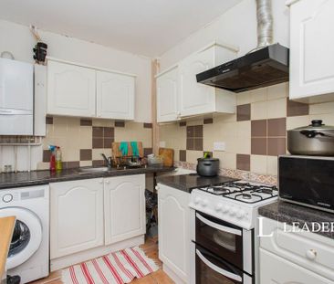 4 bedroom bungalow to rent - Photo 6