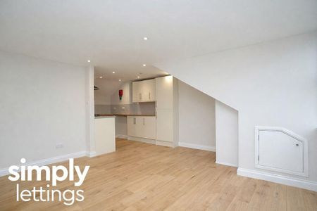 1 bedroom flat to rent - Photo 2