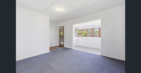 Updated, affordable 2 bedroom home in Clontarf. - Photo 2