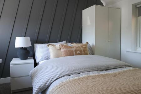 1 bedroom semi-detached house to rent - Photo 4