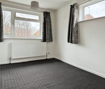 Raynham Road, Bury St Edmunds - Photo 2