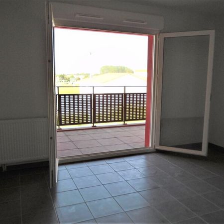 Location Appartement 1 pièce 23m² ROYAN 17200 - Photo 3