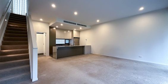 1/99 Whiteman St, Southbank, Vic 3006 - Photo 3