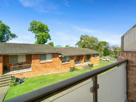 Spacious 2-Bedroom Unit - Photo 2