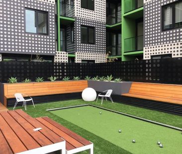 Location, Lifestyle. 2 Bedrooms, 1 bathroom & 1 Secure Car space - Photo 6