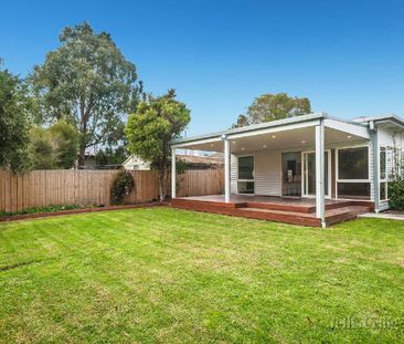 27 Graham Avenue, Mckinnon - Photo 4
