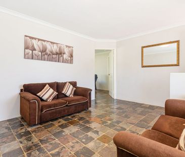 Spacious Family Living in a Convenient Location - Photo 3