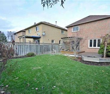 For Lease - 16 Niles Court, Brampton, Ontario - Photo 1