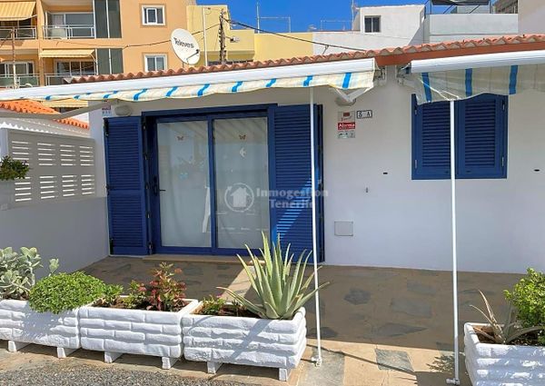 ** To rent 1 bedroom beach front house in Las Galletas