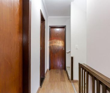 Sobrado com 3 quartos, sendo uma suíte, bairro Fazendinha. - Photo 6