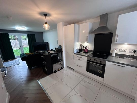 2 bedroom semi-detached house to rent - Photo 1