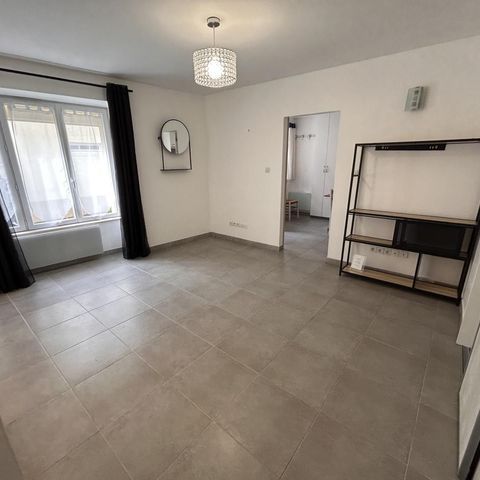 Appartement F1 à louer 1 pièce - 39 m2 GRANVILLE - 50 - Photo 1