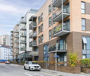 New Century House, Canning Town, E16 - Photo 4