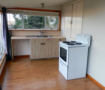 UNIQUE ONE BEDROOM - Photo 4