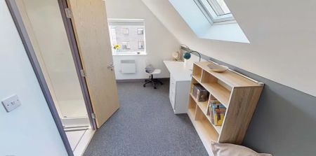 Accessible Ensuite - Photo 5