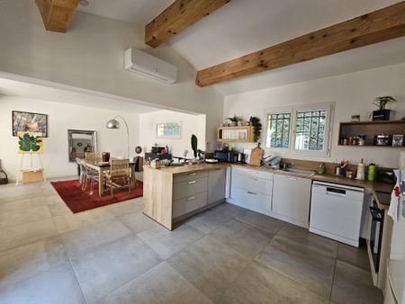 Location Maison 4 pièces 101m² ST REMY DE PROVENCE 13210 - Photo 3