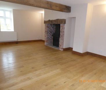 5 bedroom detached house to rent - Photo 1