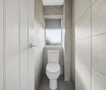 3 bedroom semi-detached house to rent - Photo 2