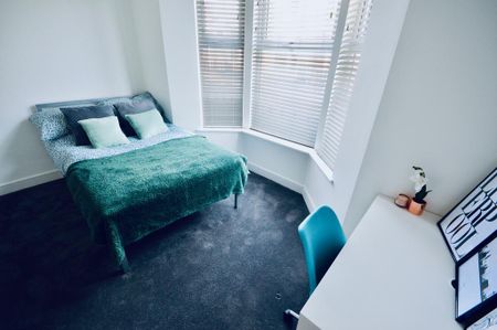 3 bedroom terraced house to rent - Photo 4