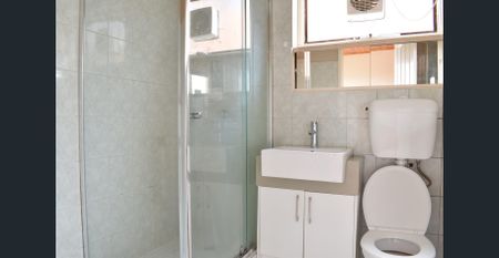 Looking for a Cosy Unit - Photo 5