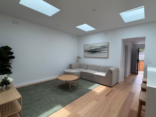 Mount Waverley - Photo 1