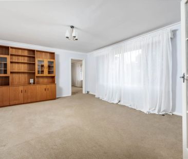 26 O'shannasay Street, Curtin. - Photo 1