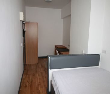 5 Bed Flat, Slater Street, L1 - Photo 2