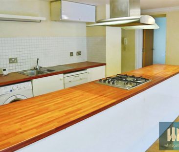Sherwood House, 70 New North Road, Huddersfield, HD1 - Photo 3