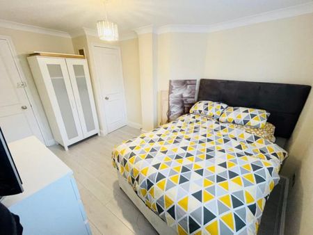 1beds Apartment - Photo 5