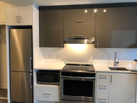 For Lease - 180 Fairview Mall Drive Unit# 1505, Toronto, Ontario - Photo 3