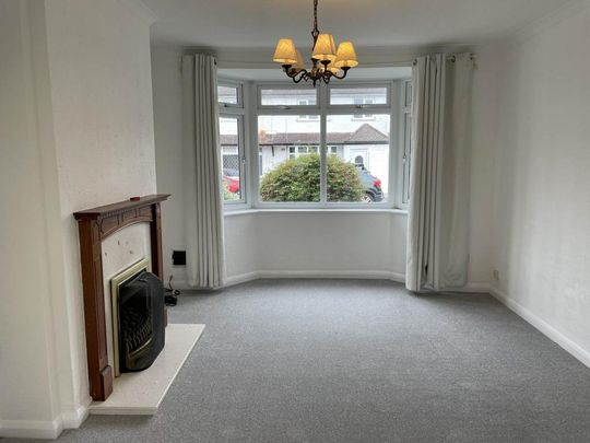 3 bedroom semi-detached house to rent - Photo 1