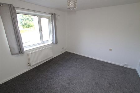 1 bedrooms Apartment for Sale - Photo 4